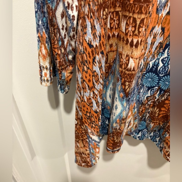 Ruby Rd. Blue and Brown Geometric Blouse - Picture 4 of 6